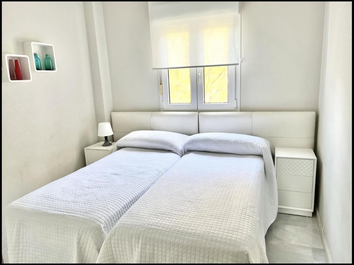 Mi Capricho 2B1 Beachfront Complex-Apartment Beachside With Sea Views Sitio de Calahonda المظهر الخارجي الصورة
