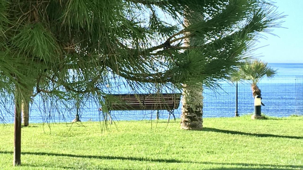 Mi Capricho 2B1 Beachfront Complex-Apartment Beachside With Sea Views Sitio de Calahonda المظهر الخارجي الصورة